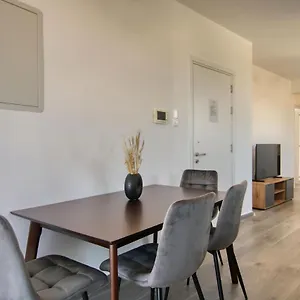 Phaedrus Living Coral Bliss Larnaca