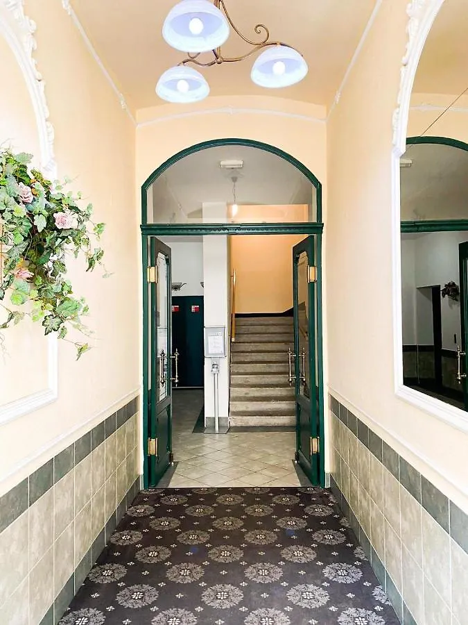 Apartma Marie 1880 Karlovy Vary 0*,  Czech Republic